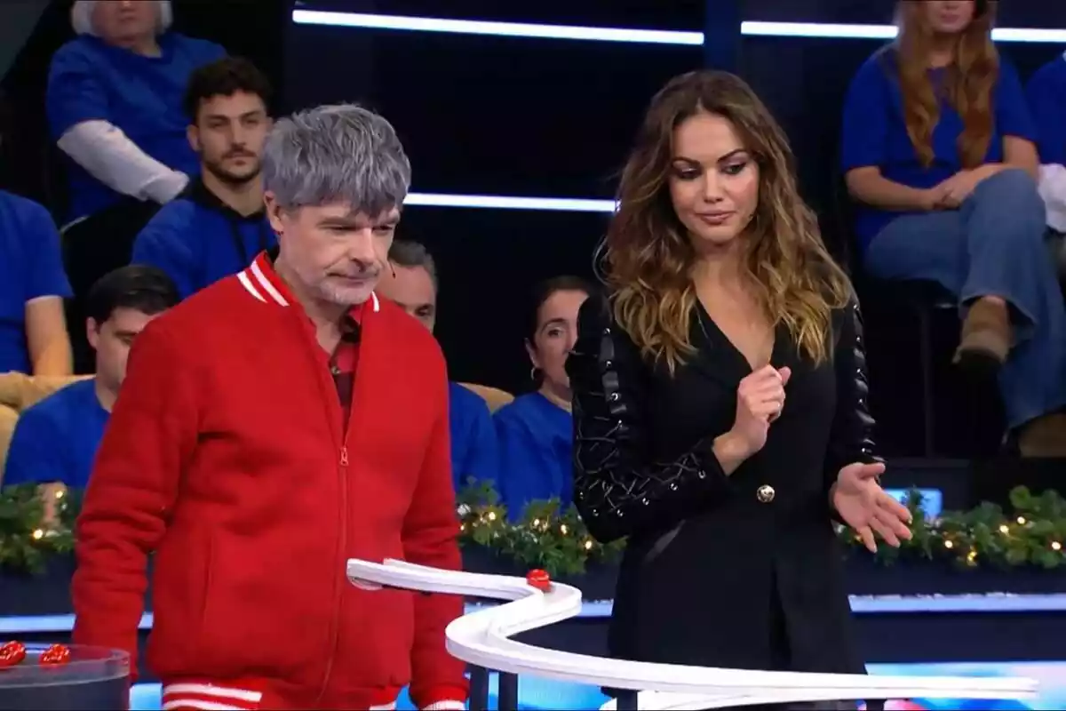 Captura de Lara Álvarez i Nacho Guerreros a A la teva bola de Telecinco