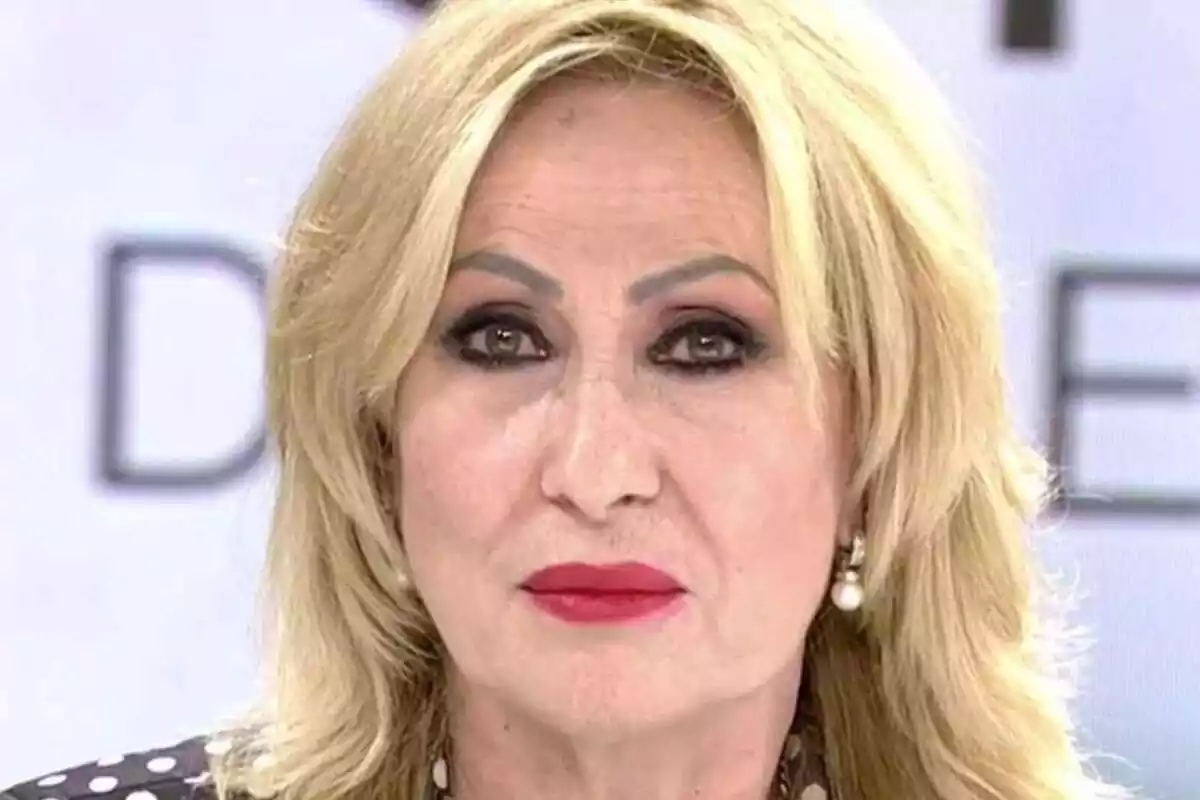 Primer pla de Rosa Benito enfadada a 'Ya es mediodía'